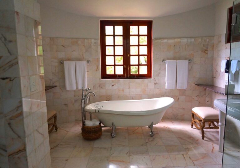 Choosing the Best Bathroom Tiles for Your Home